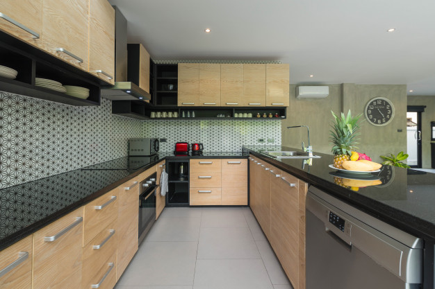 Smart design tricks to maximize space in a Small Kitchen